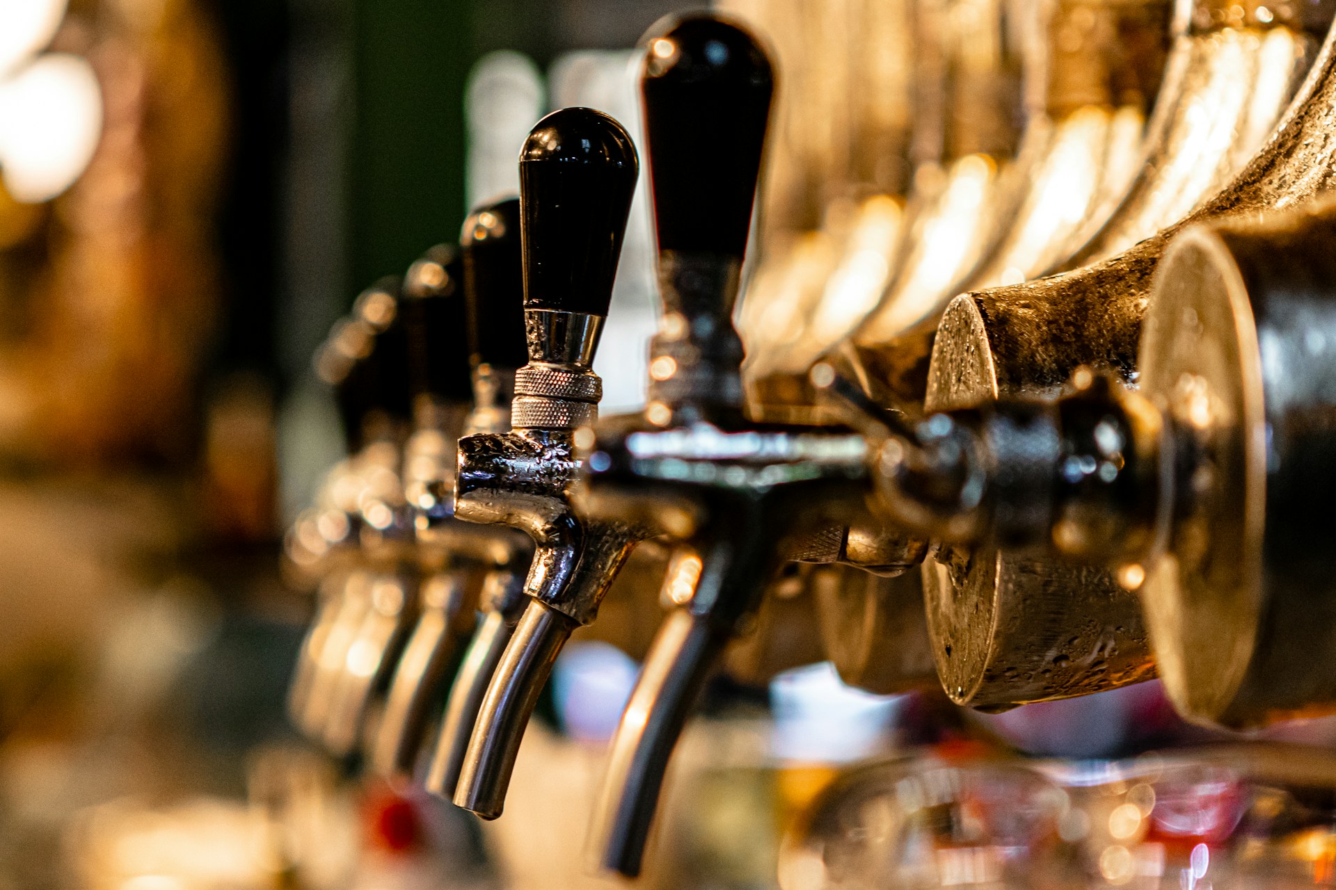 Beer Photo by Lucas Santos @ Unsplash