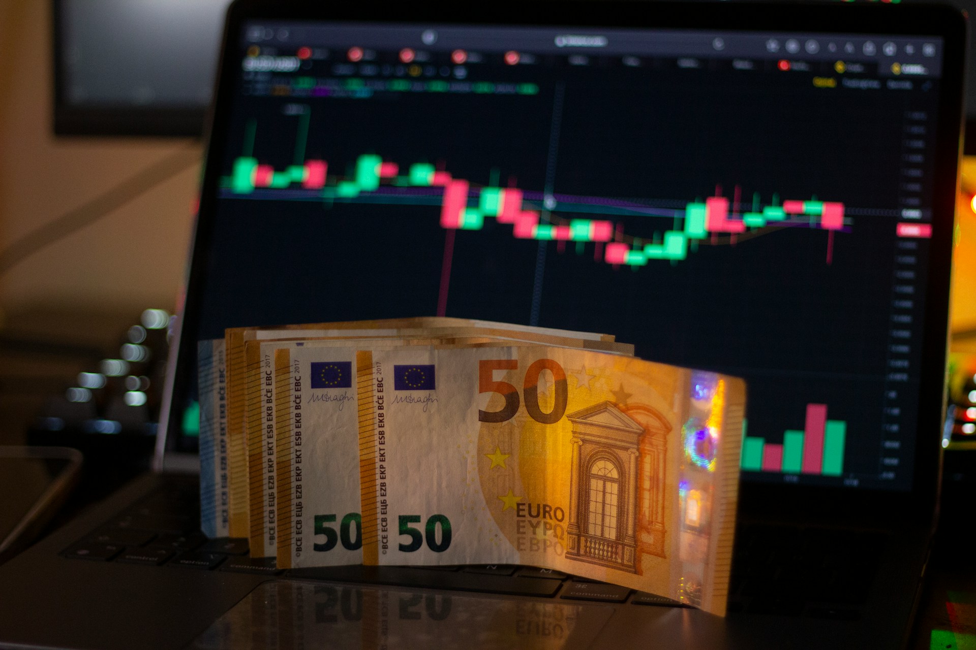 Bond market. Photo by Ozkan Guner @ Unsplash