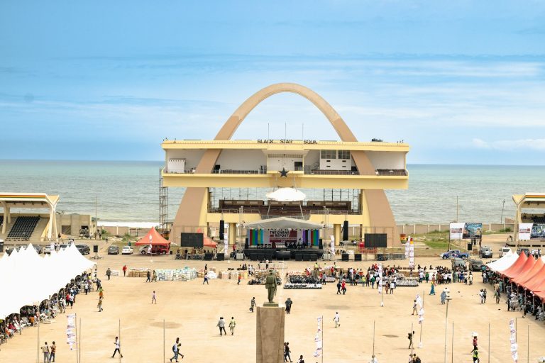 Independence Arch, Accra, Ghana. Photo by Nana Kwandoh @ Unsplash
