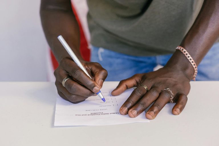 African election. Photo by Mikhail Nilov @ Pexels