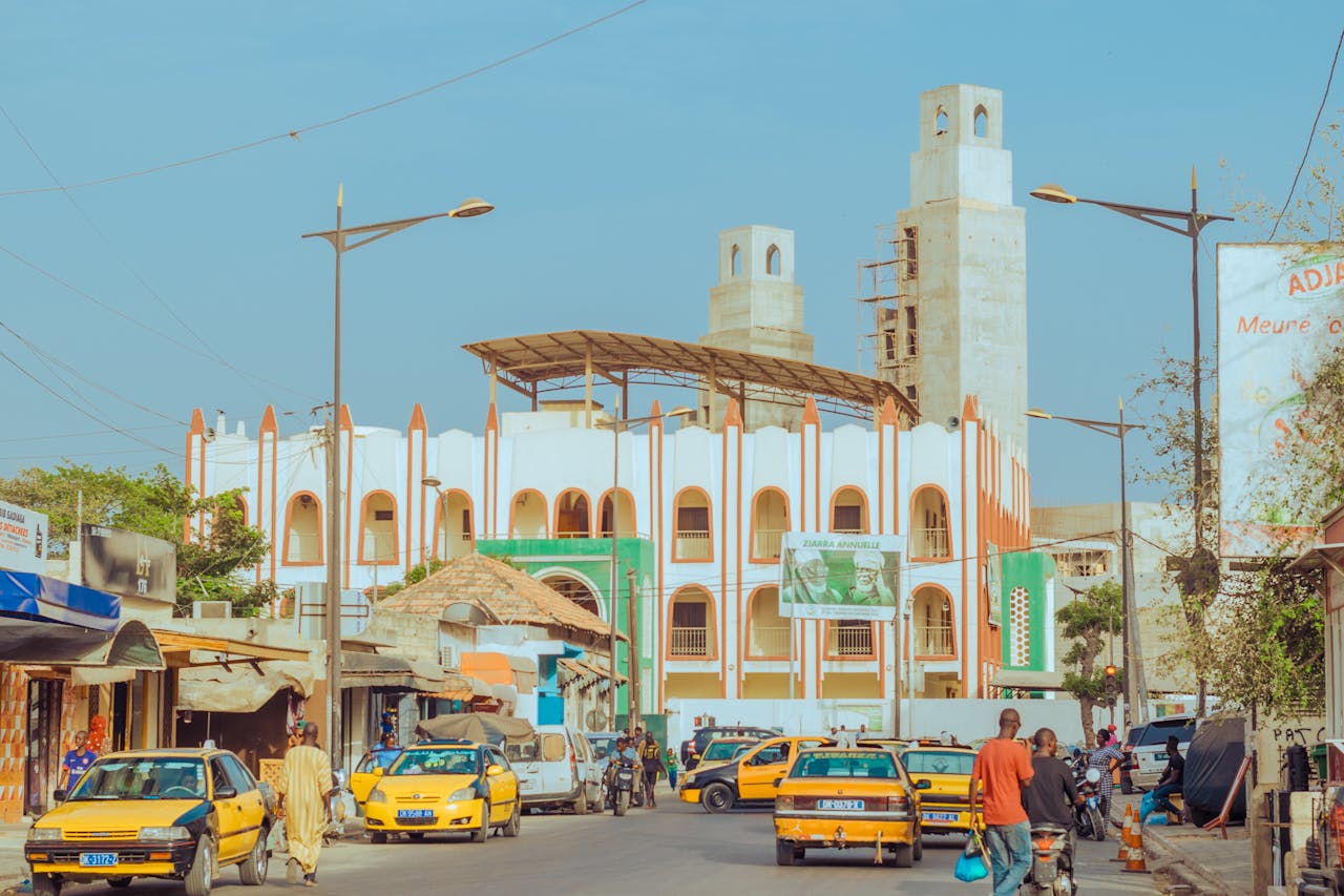 Islamic Architecture Mosque in Dakar, Senegal. Photo by Yacoub Ethmane @ Pexels