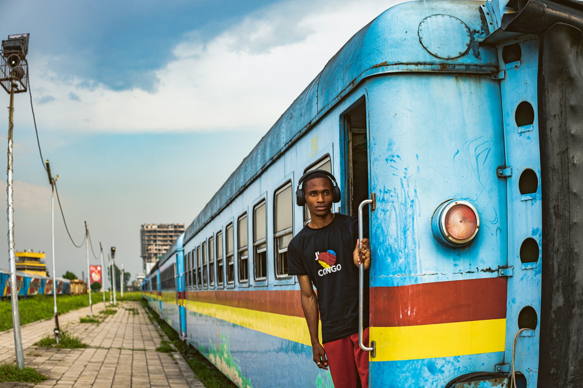 Kinshasa, Democratic Republic of Congo. Photo by Johnnathan Tshibangu @ Unsplash