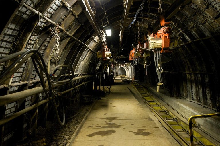 Underground gold mine. Photo @ Pixabay