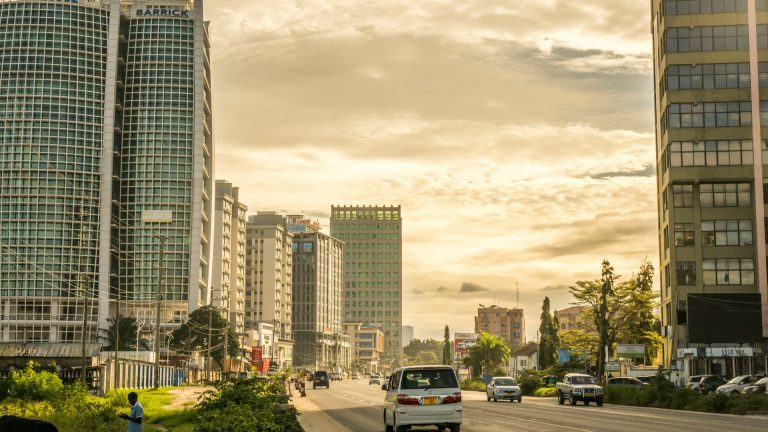 Dar es Salaam, Tanzania. Photo by Samson Tarimo @ Unsplash