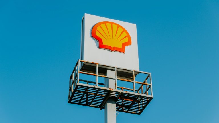 Shell gives Nigeria extra boost. Photo by Jethro Carullo @ Unsplash