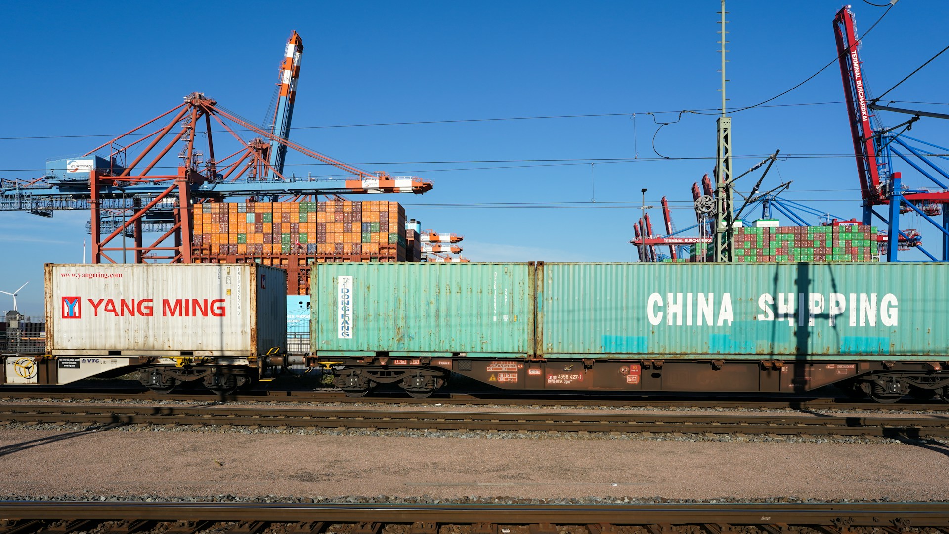 China trades with Africa . Photo by Wolfgang Weiser @ Unsplash