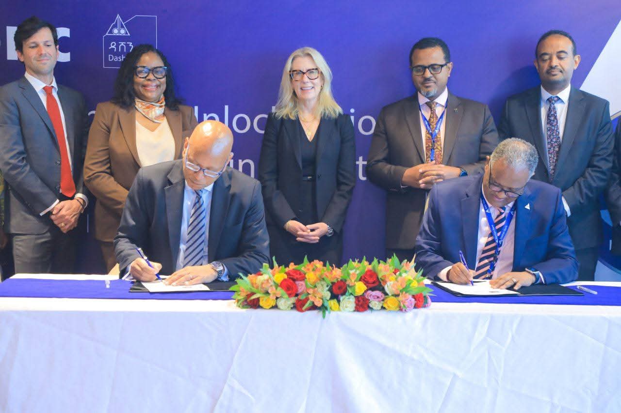 Asfaw Alemu CEO of Dashen Bank S.C and Ethiopis Tafara, Vice President of Africa, IFC. Photo @ Dashen Bank