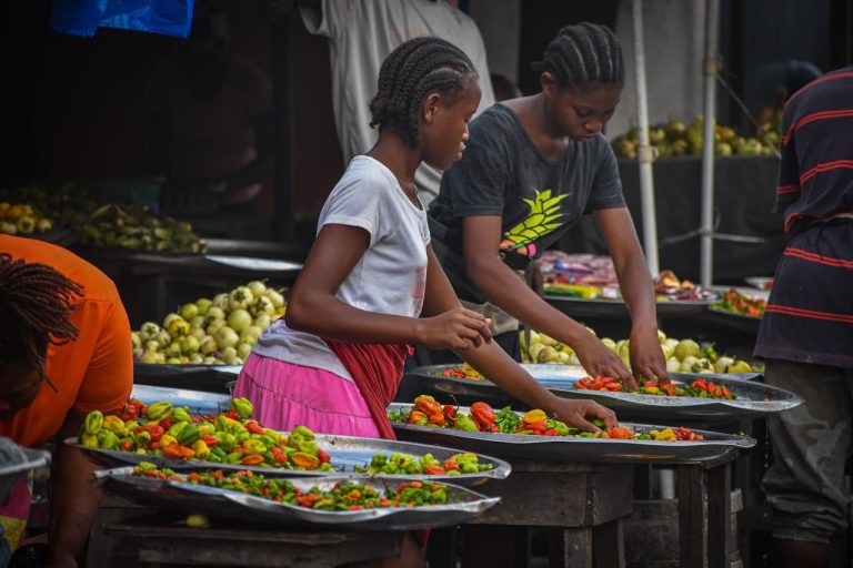 Local market scene in Monrovia, Liberia. Photo by B. Aristotlè Guweh Jr @ Pexels