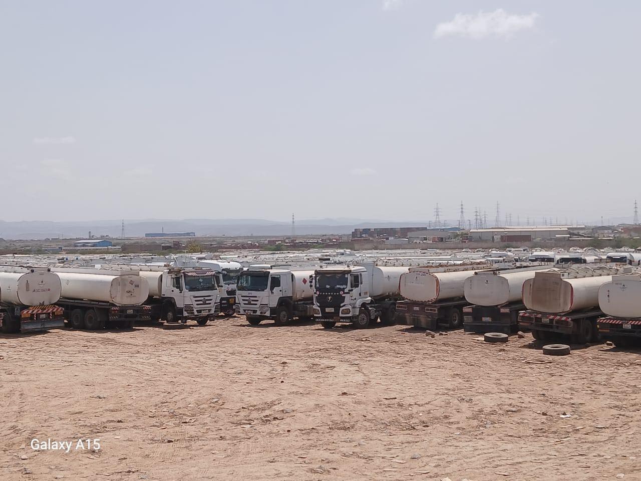 Over 500 Ethiopian drivers stranded at Djibouti Port. Photo by Ethiopian Heavy Truck Drivers Association/Facebook