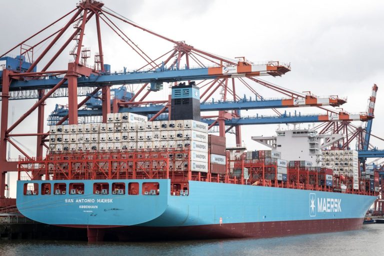 View of the San Antonio Maersk Container Ship in the Port. Photo by Wolfgang Weiser @Pexels