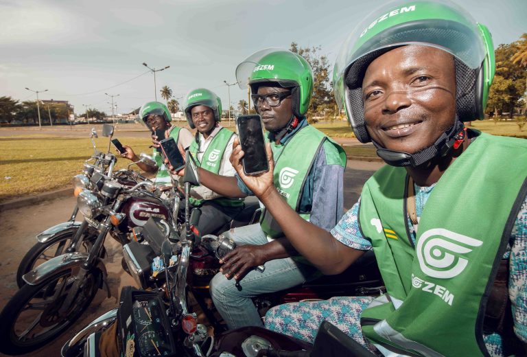 Riders on the Gozem app. Photo @ Gozem website