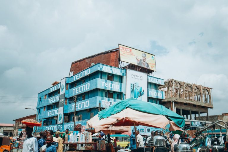Lively street market scene in Kaduna, Nigeria. Photo @ Pexels
