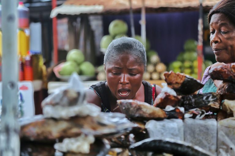 An open market in Accra, Ghana. Photo by Oswald Elsaboath @Unsplash