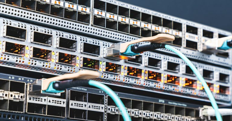 NADDOD's 100G data center switch. Photo @Unsplash