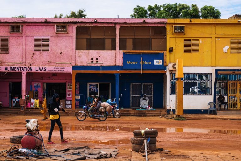 A vibrant city street in Mali. Photo by Faruk Tokluoğlu @ Pexels